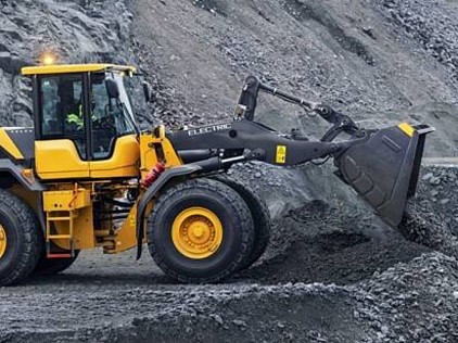 İş Makinası Oto Lastik Tamiri Yapılır